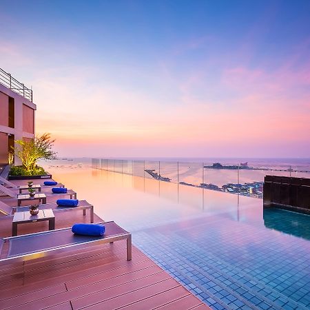 Somerset Harbourview Sri Racha Si Racha Exterior photo